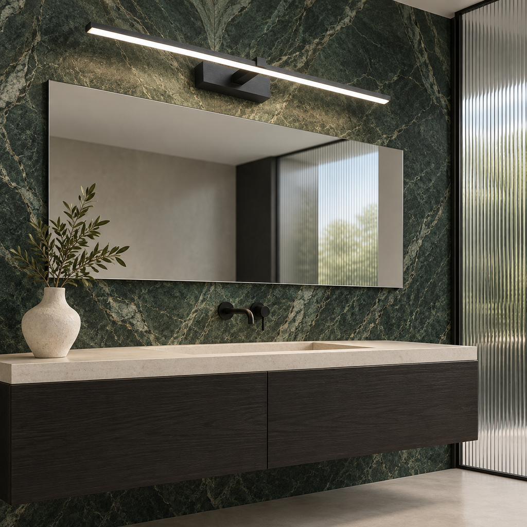 Applique Trait sur un mur en quartzite verte