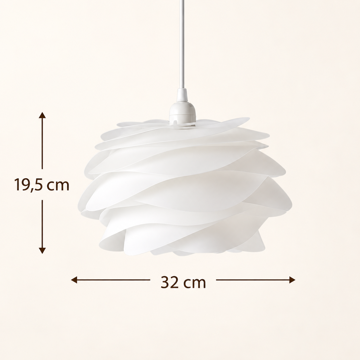 Dimensions de Nébuleuse 32 : 32 cm de large, 19,5 cm de haut